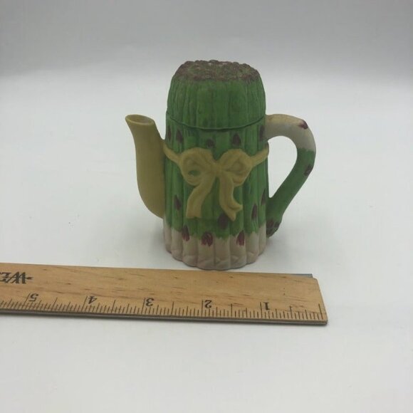 Vintage Asparagus Miniature Ceramic Teapot with Lid Vegetable Theme Collectible - Picture 12 of 13